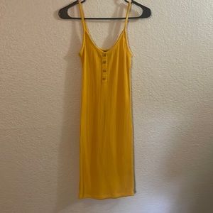 Yellow small tight dress